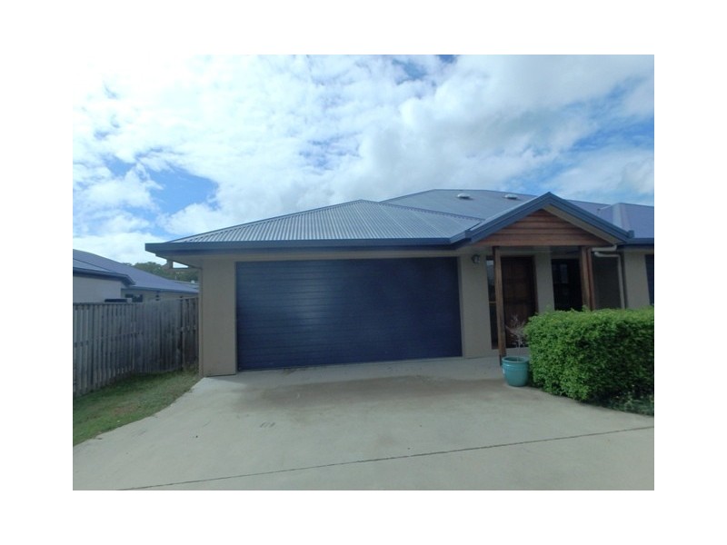 1/14 Bilgola Place, Blacks Beach QLD 4740