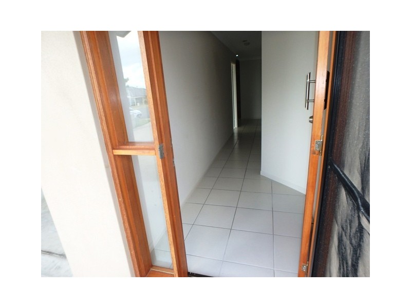 1/14 Bilgola Place, Blacks Beach QLD 4740