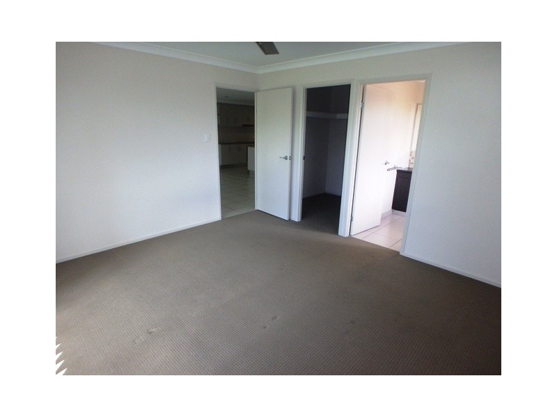 1/14 Bilgola Place, Blacks Beach QLD 4740