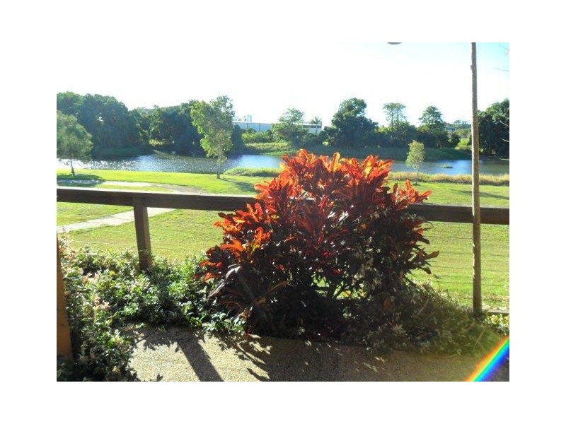 4/6 Whistlers Way, Mount Pleasant QLD 4740