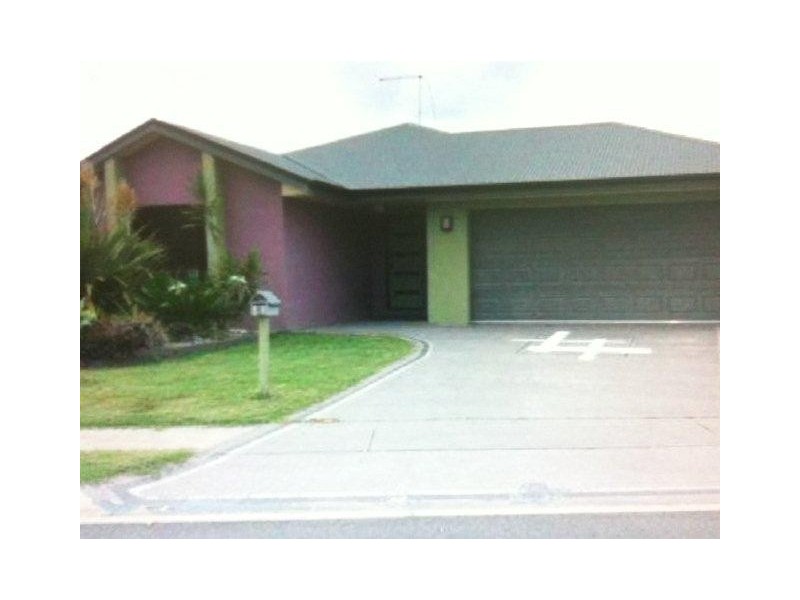 5 Sunseeker Crt, Blacks Beach QLD 4740