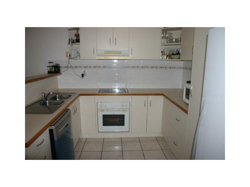 9/63 Shakespeare Street, East Mackay QLD 4740