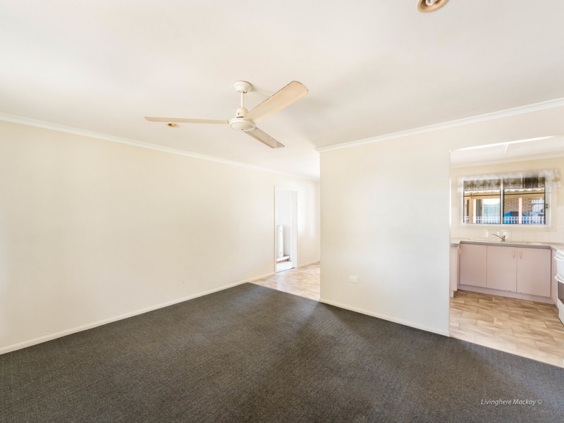 1 Kristy Crescent, Eimeo QLD 4740