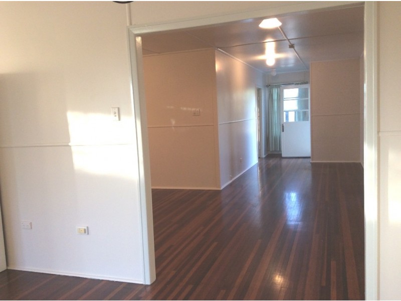 37 Malcomson Street, North Mackay QLD 4740