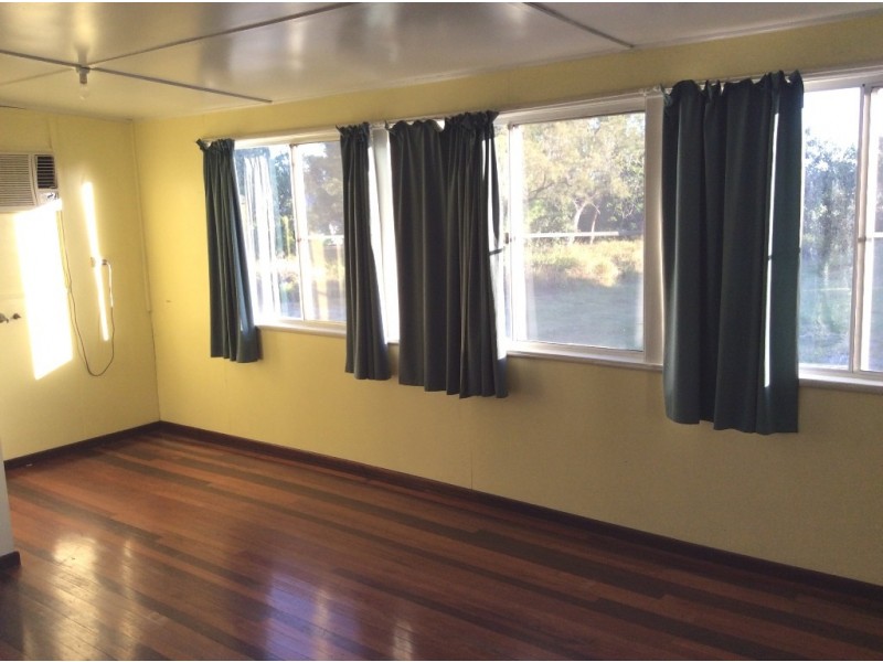 37 Malcomson Street, North Mackay QLD 4740