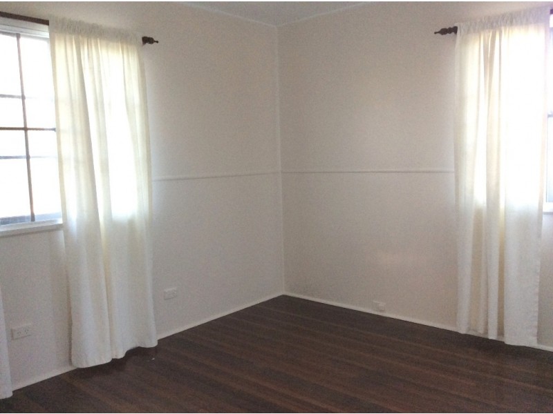 37 Malcomson Street, North Mackay QLD 4740