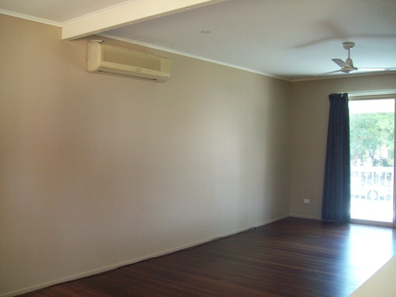 10 Pheasant Street, Slade Point QLD 4740