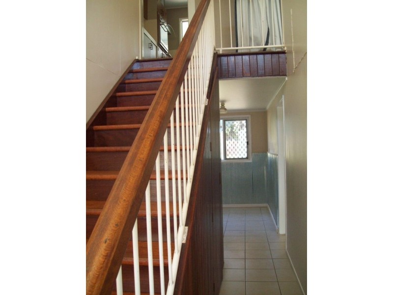 10 Pheasant Street, Slade Point QLD 4740