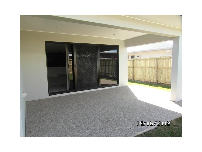 6 Lancaster Way, Mackay QLD 4740