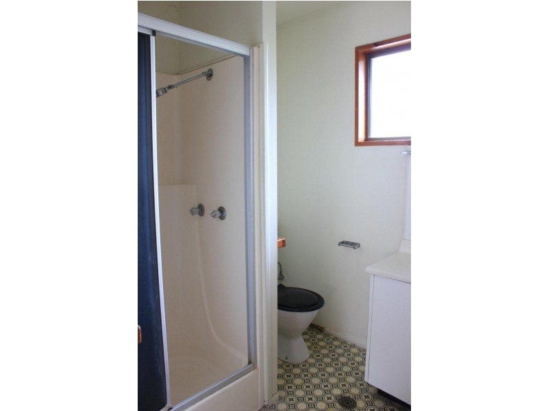 2/34 Keswick Avenue, Slade Point QLD 4740