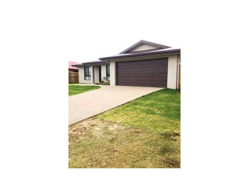 9 Salisbury Place,, Ooralea QLD 4740
