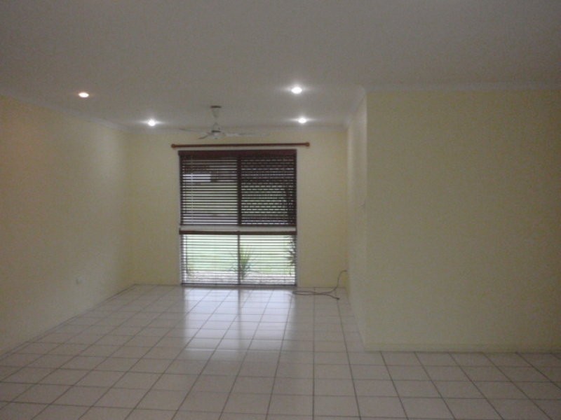 1 Hanlon Way, Rural View QLD 4740