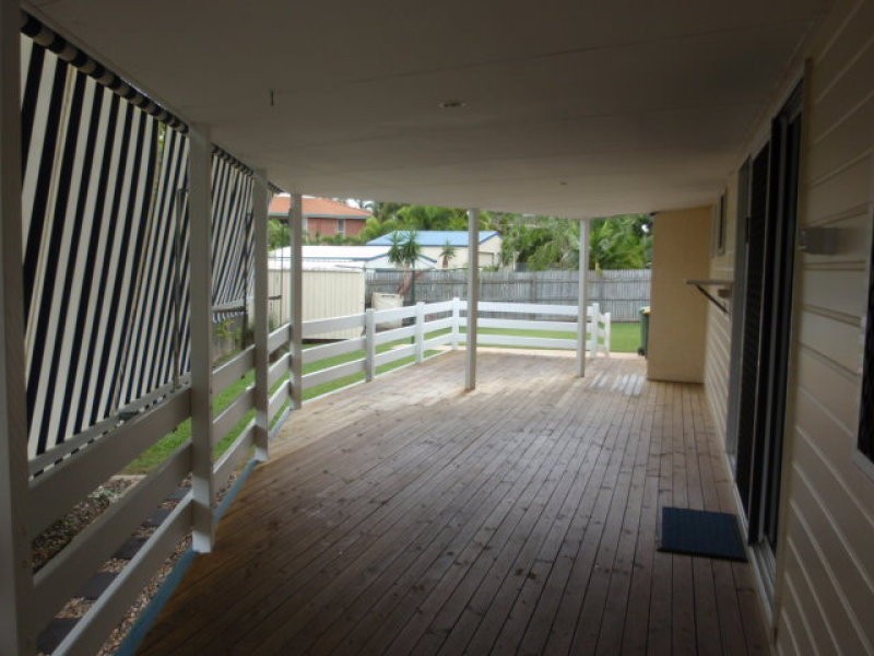 1 Hanlon Way, Rural View QLD 4740
