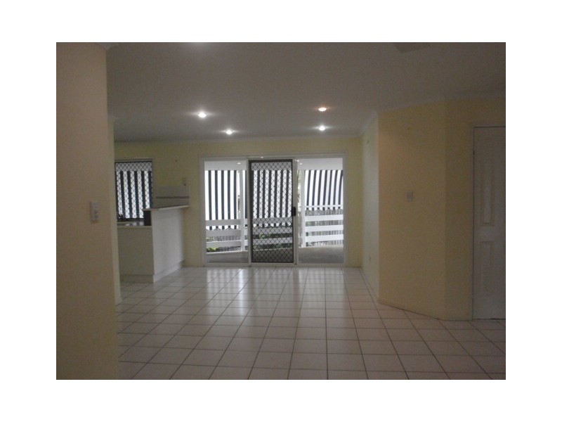 1 Hanlon Way, Rural View QLD 4740