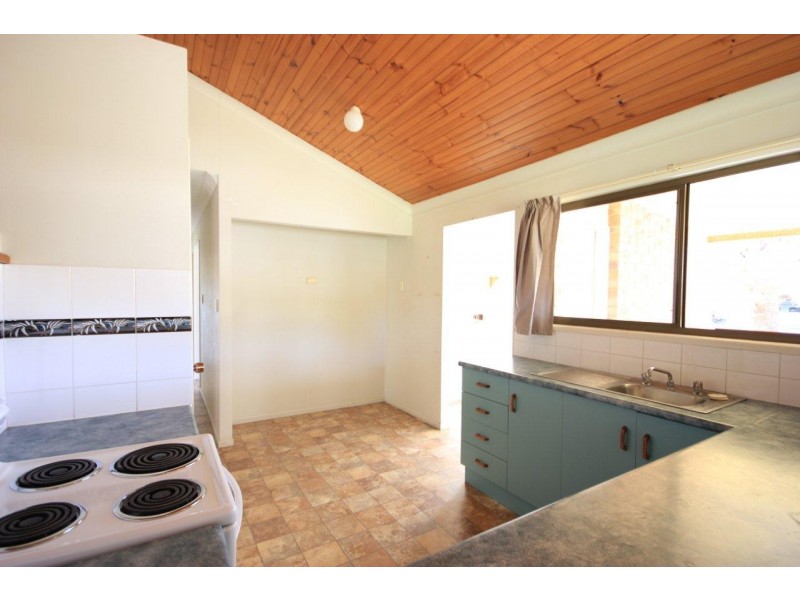 3 Christopher Court, Eimeo QLD 4740