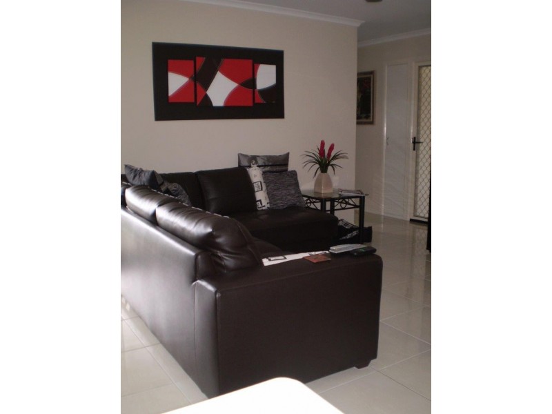 1 22 Canberra Street, North Mackay QLD 4740
