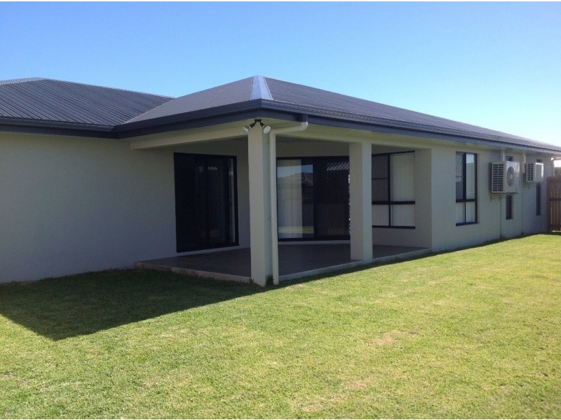 11 Ashton Place, Ooralea QLD 4740
