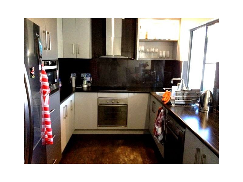 10 Crestview Crescent, Bucasia QLD 4750