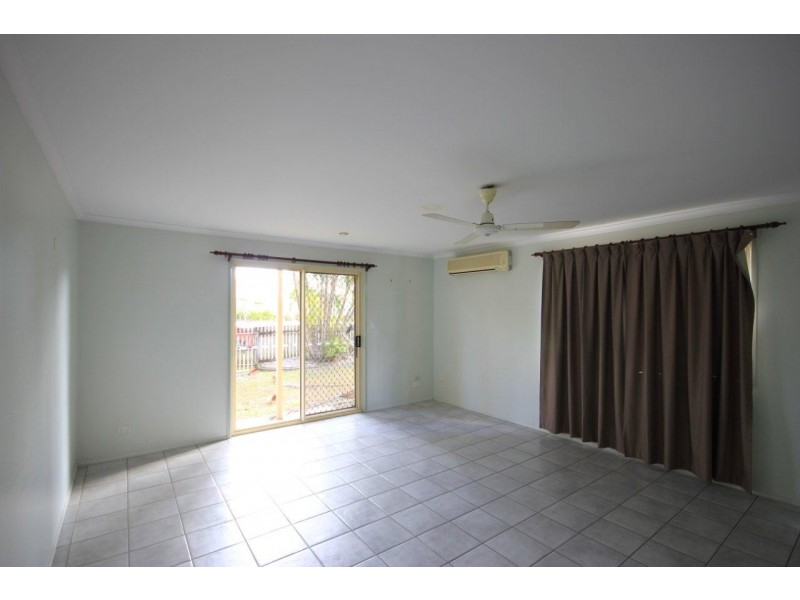 2/454 Bridge Road, West Mackay QLD 4740