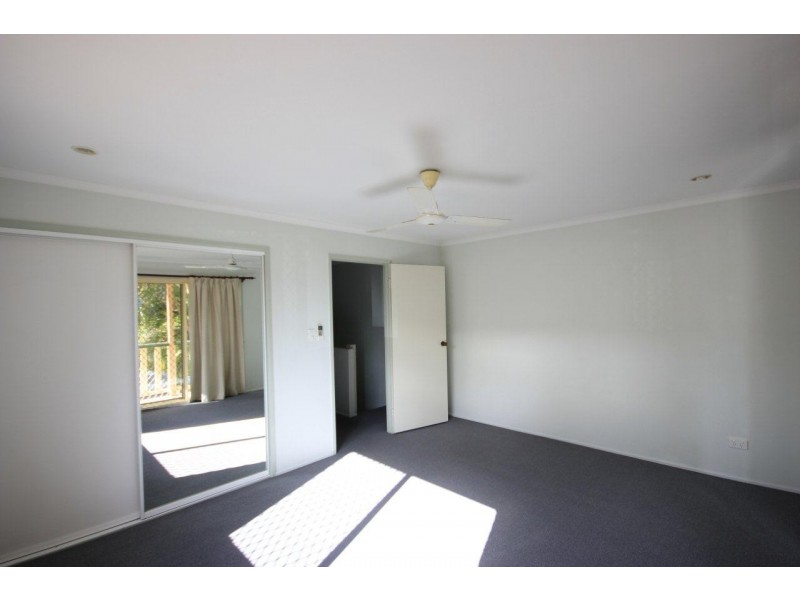 2/454 Bridge Road, West Mackay QLD 4740