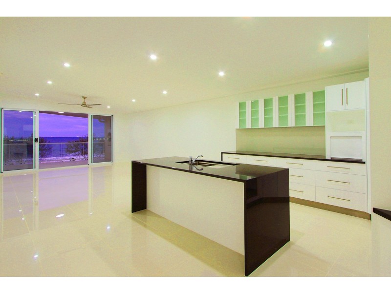 6 19 Marina Beach Parade, Mackay Harbour QLD 4740