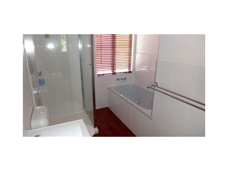 5 Turner Avenue, Bucasia QLD 4750