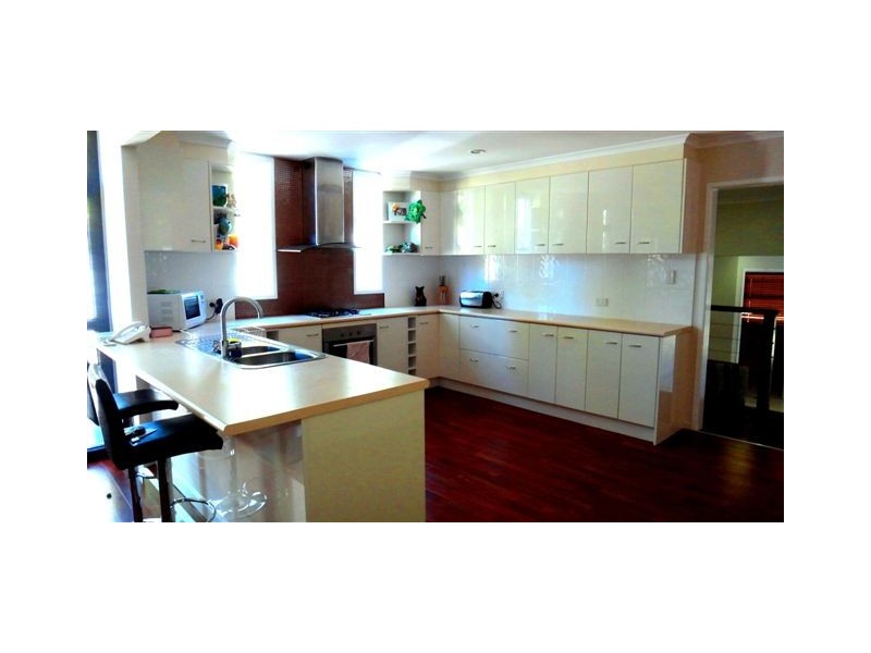 5 Turner Avenue, Bucasia QLD 4750