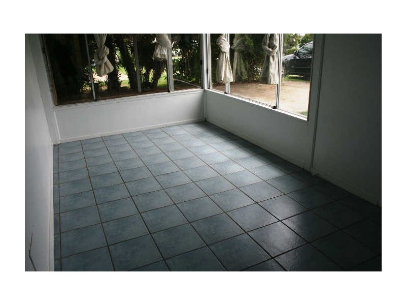 17 McCarthy Street, Hay Point QLD 4740