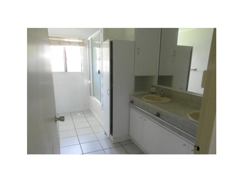 19a The Barons Drive, Andergrove QLD 4740
