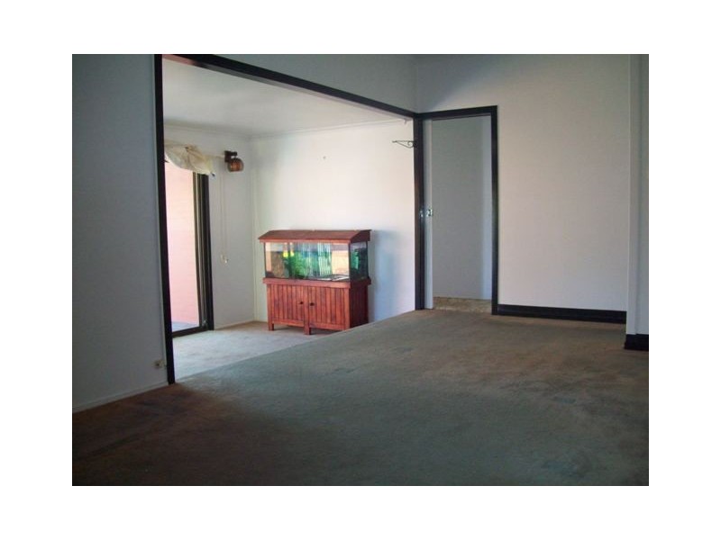 32 Hoey Street, East Mackay QLD 4740