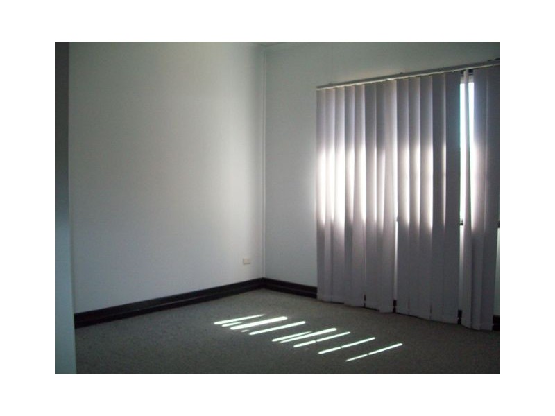 32 Hoey Street, East Mackay QLD 4740