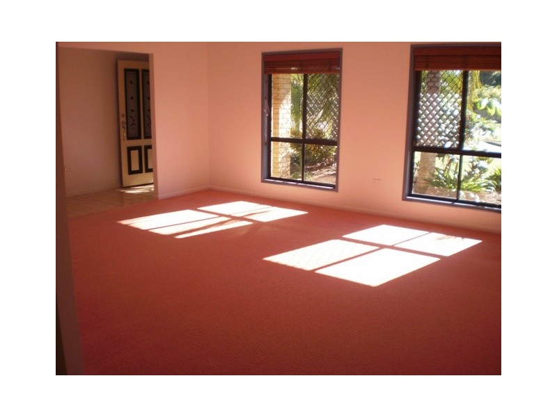 39 Michelle Crescent, Bucasia QLD 4750