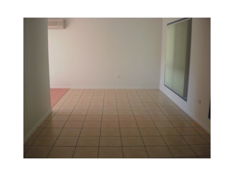 39 Michelle Crescent, Bucasia QLD 4750