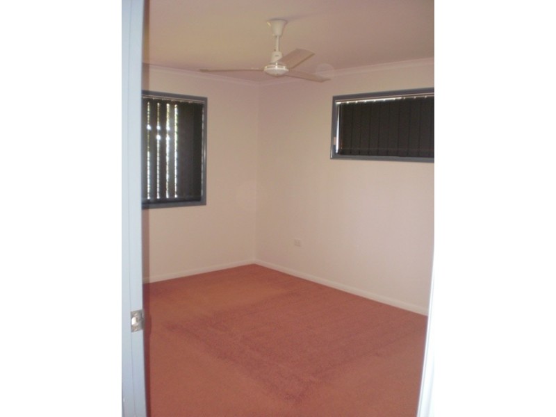 39 Michelle Crescent, Bucasia QLD 4750