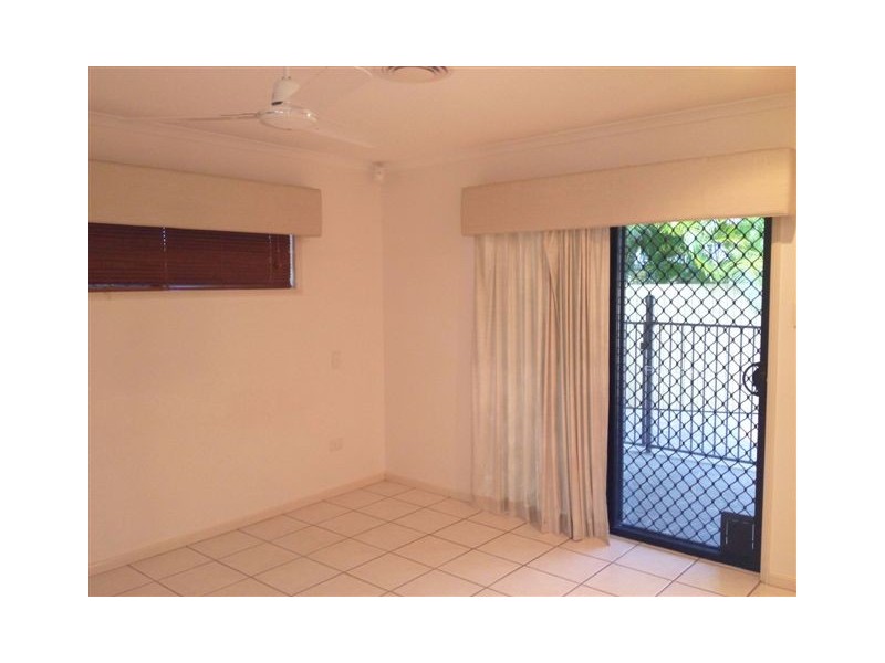 4 Kensington Court, Glenella QLD 4740