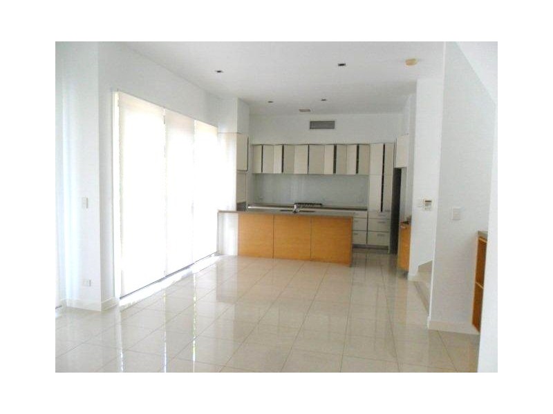 11/6 Belangason Way SHOAL POINT, Mackay QLD 4740