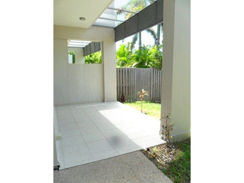 11/6 Belangason Way SHOAL POINT, Mackay QLD 4740