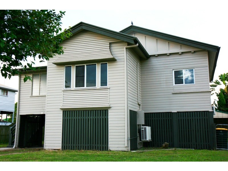 9 Symons Street, South Mackay QLD 4740