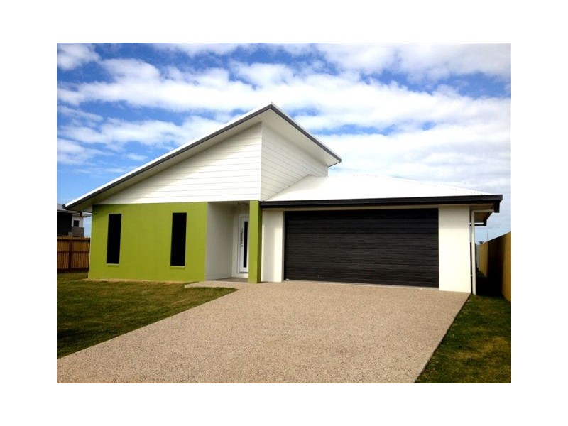 14 Makybe Diva Drive, Ooralea QLD 4740