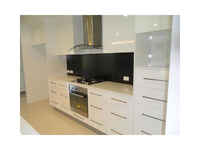 14 Makybe Diva Drive, Ooralea QLD 4740