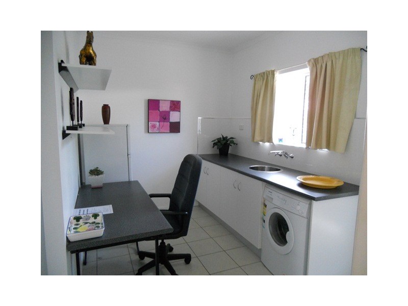 3/3 Symons Street, Mackay QLD 4740