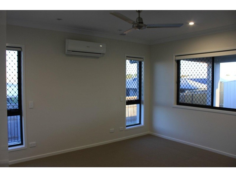 30 Kerrisdale Crescent, Beaconsfield QLD 4740