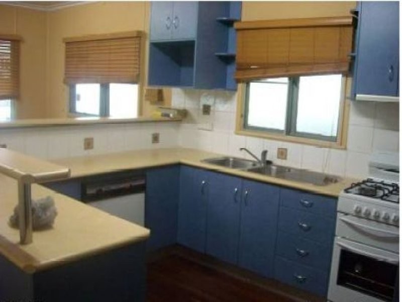 67 Scott Street, South Mackay QLD 4740