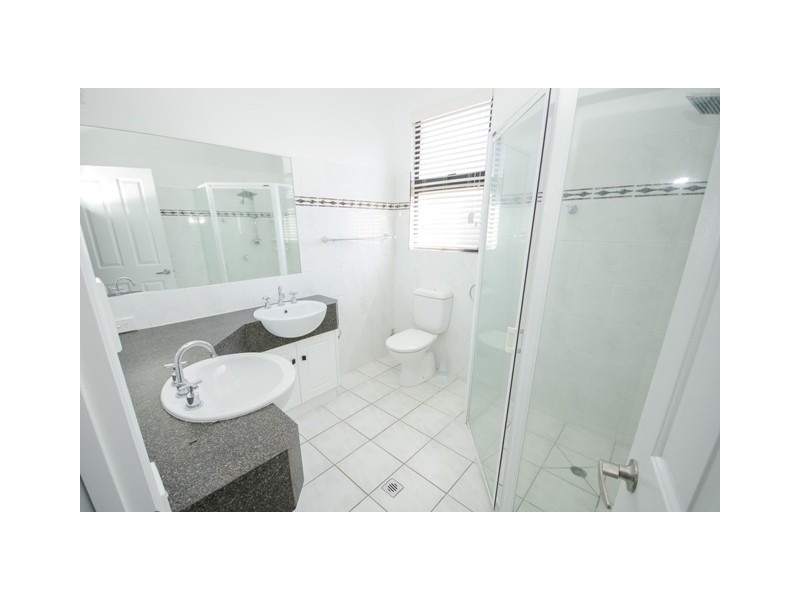 9 Clearvista Crescent, Mount Pleasant QLD 4740