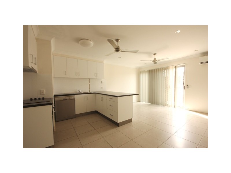 8/61-63 Lambert Drive, Moranbah QLD 4744