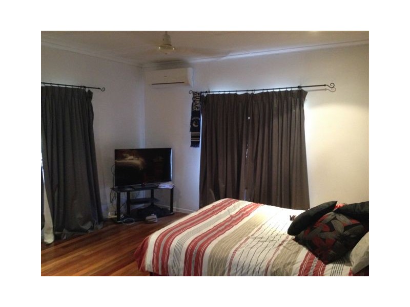 6 Henderson Street, East Mackay QLD 4740