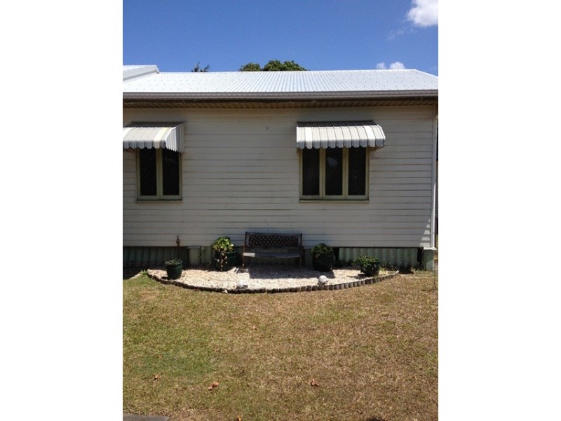 3 Adrian Street, West Mackay QLD 4740