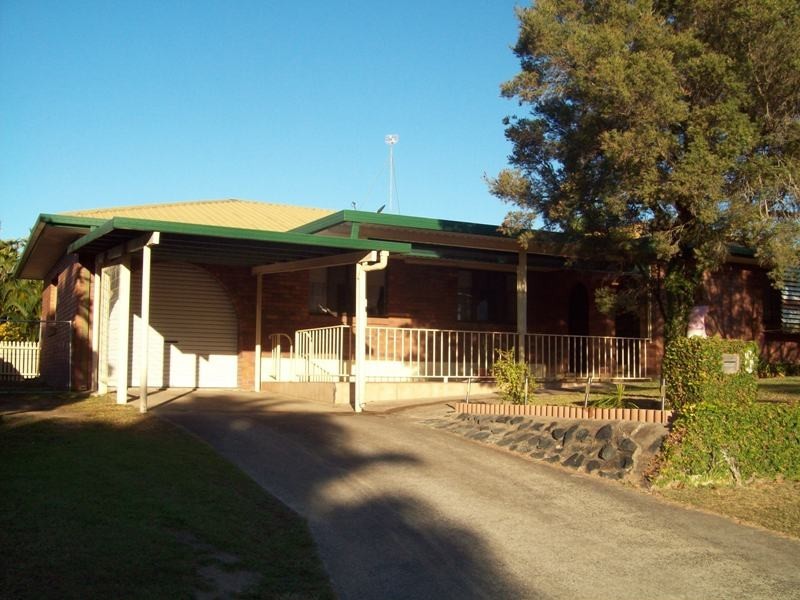 8 Phillip Street, Mount Pleasant QLD 4740