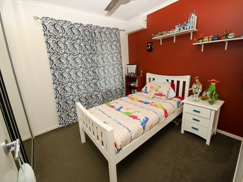 15 Song Close, Andergrove QLD 4740