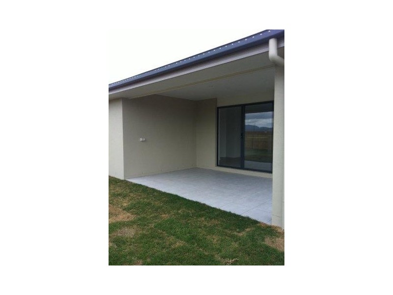 59 Hoffman Dve, Marian QLD 4753